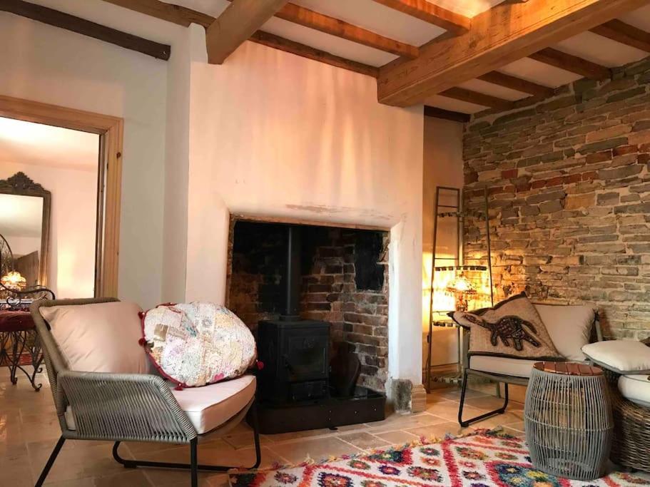 Priory Meadow Cottage Long Bennington Bagian luar foto
