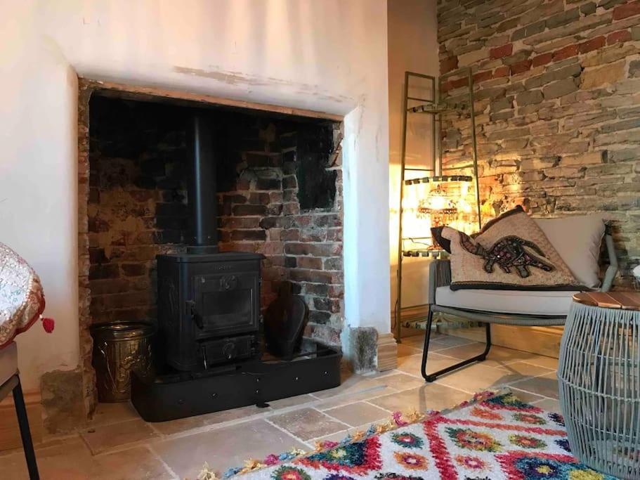 Priory Meadow Cottage Long Bennington Bagian luar foto