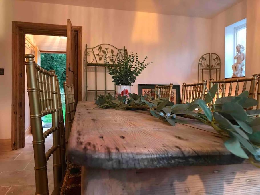Priory Meadow Cottage Long Bennington Bagian luar foto