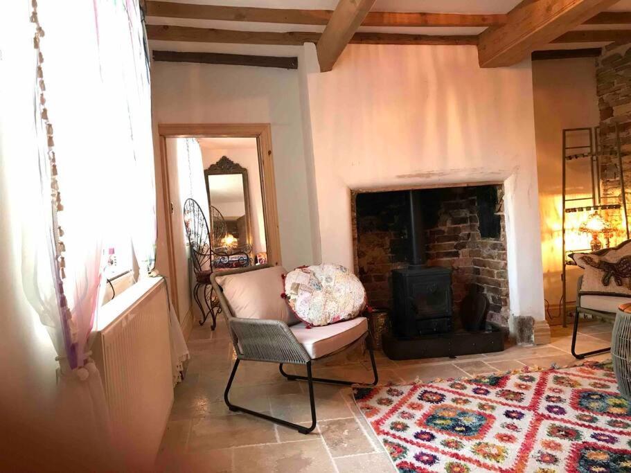 Priory Meadow Cottage Long Bennington Bagian luar foto